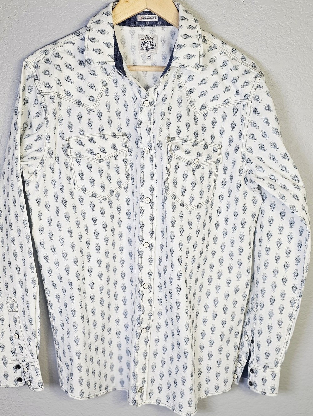 Moonshine Spirit by Brad Paisley Tribal Mini Paisley Pearl Snap Western Shirt Me